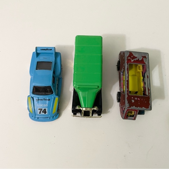 Lot of 3 Corgi Cars Juniors Racing Porsche Wigwam Van Camper Bedford Typhoo Bus - Picture 1 of 14